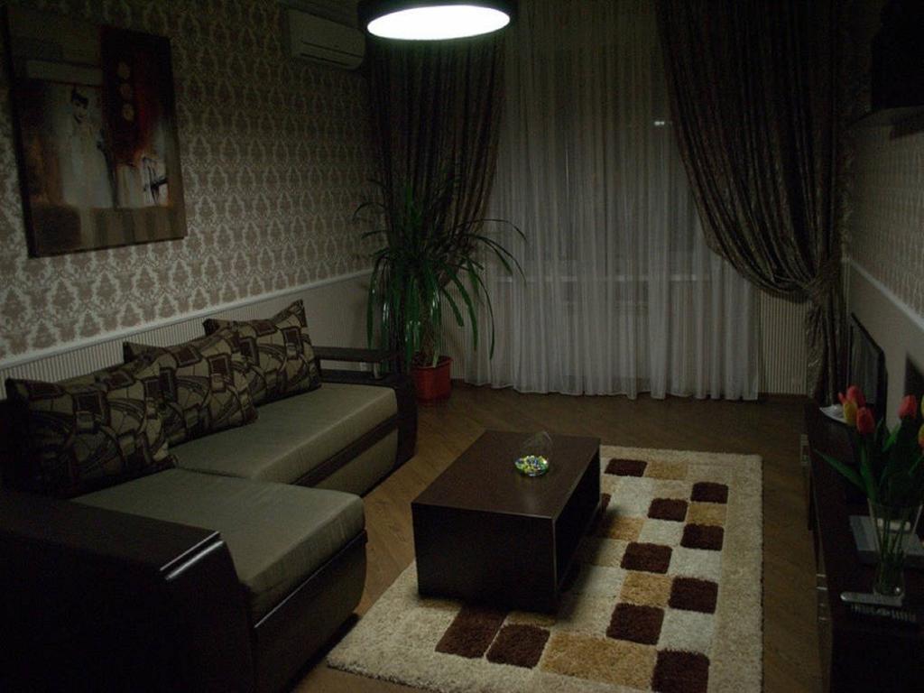 Apartments On Lermontova Zaporizhia Esterno foto